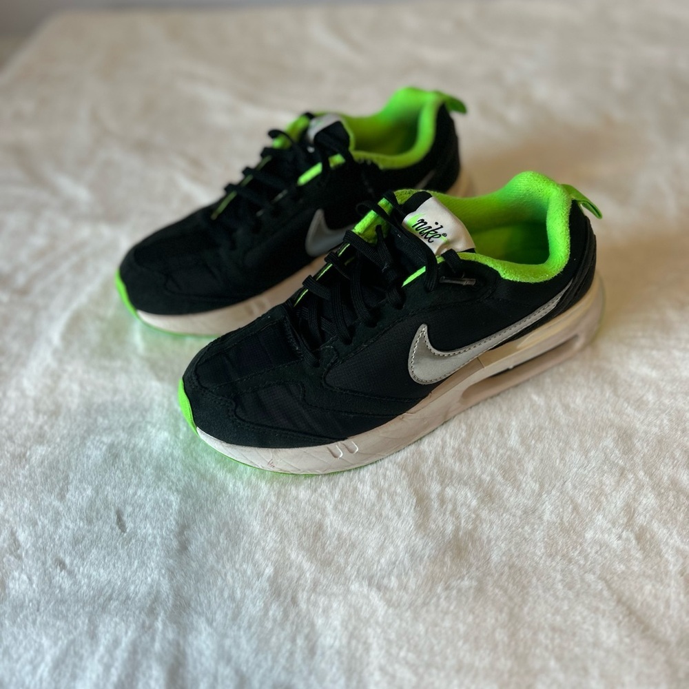 Nike Air Max Kids Black Neon Green Sneakers Youth Running Shoes 4Y